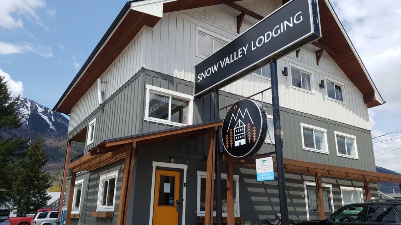 Tiny Homes By Snow Valley Lodging Fernie Extérieur photo
